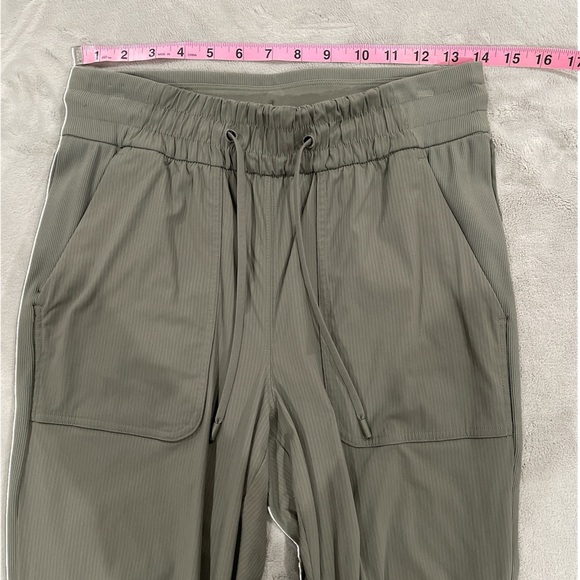 LULULEMON Dance Studio Mid-Rise Olive Green Jogger Women's Size 6 - Picture 4 of 8